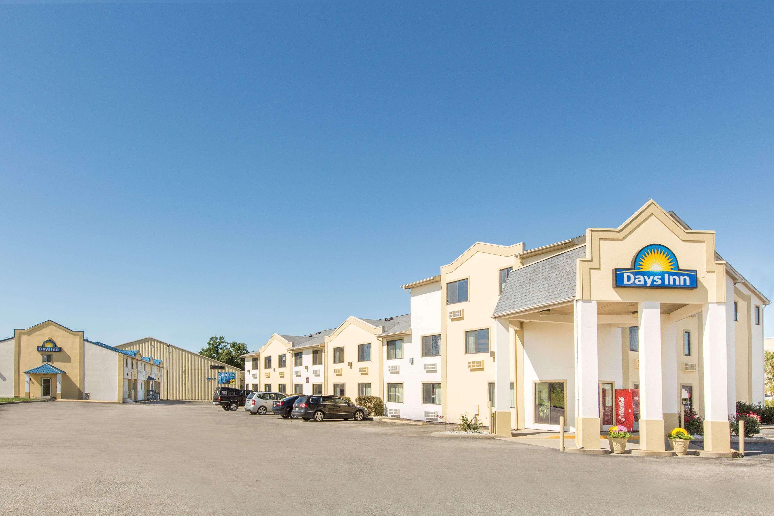 Days By Wyndham Motel Effingham